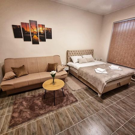 Dorce Apartmani Horgos Exterior photo